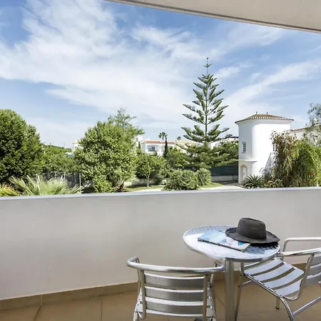 Blue Villa 3 Bedroom Villa With Optional Heated Pool Gale Albufeira Вилла