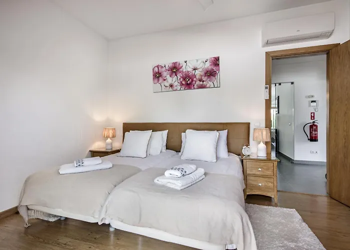 빌라 Isabella Blue By Algarve Holidays 알부페이라